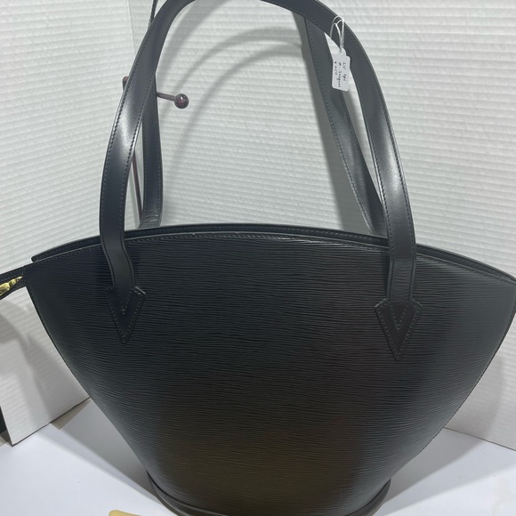 Louis Vuitton Epi St Jacques in Black leather with dust bag. Preloved. - Picture 3 of 14